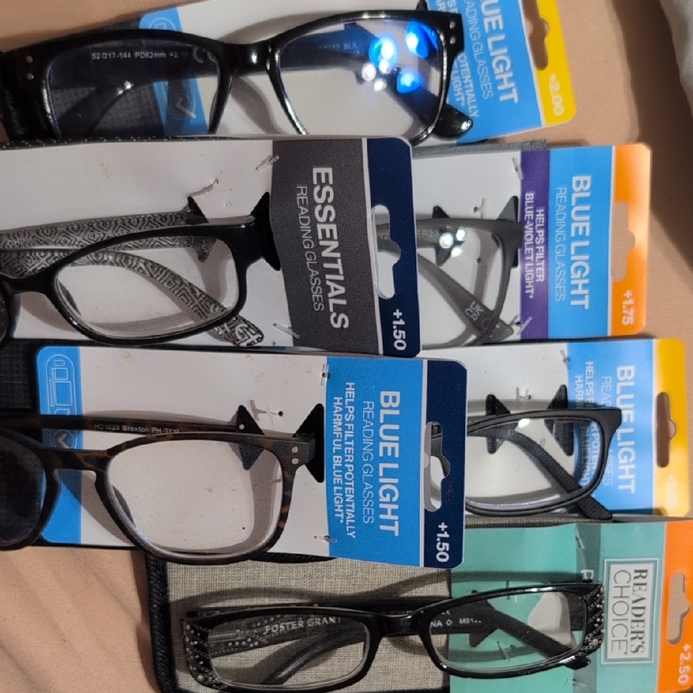 Foster Grant Blue Light Glasses - Black and Gray